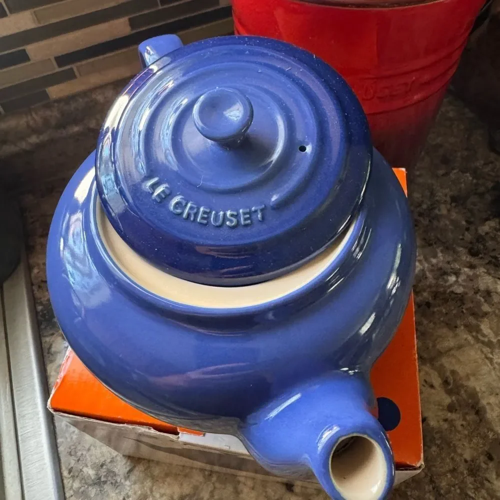Le Creuset Blue Coffee & Tea Accessories